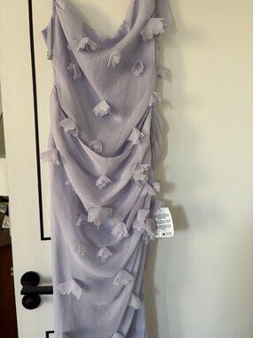 NWT ASOS Flower draped midaxi dress, open back- Lilac (US 4)